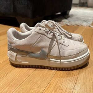 Nike Women's Air Force 1 Jester